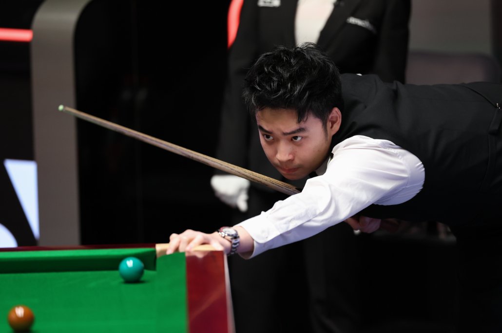 跑动极其重 跑动极其重