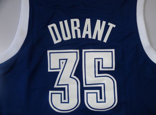 球场上无形 球场上无形