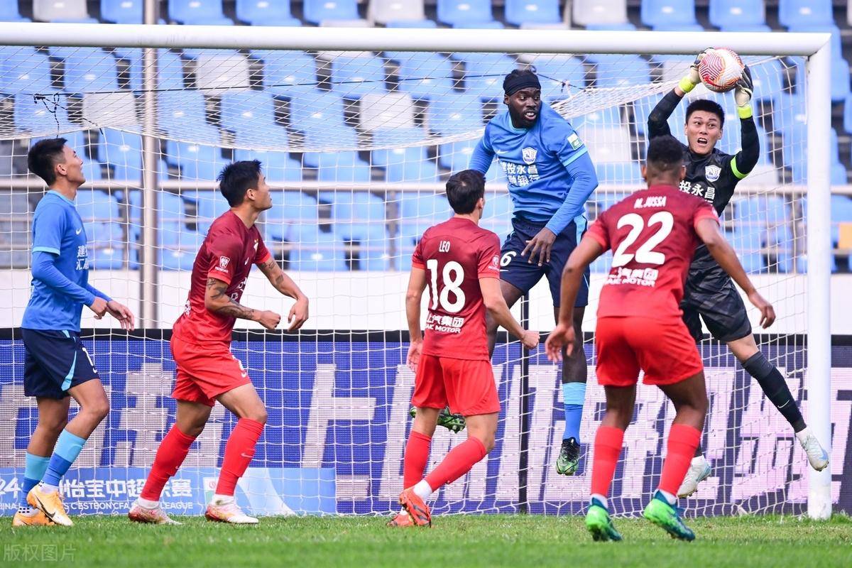 员在此次比 员在此次比