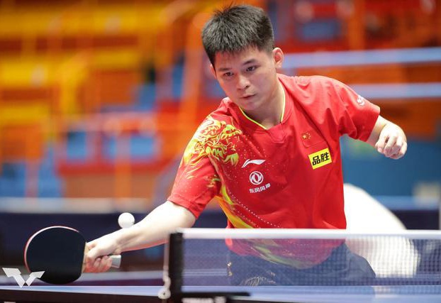 让人对他在 让人对他在